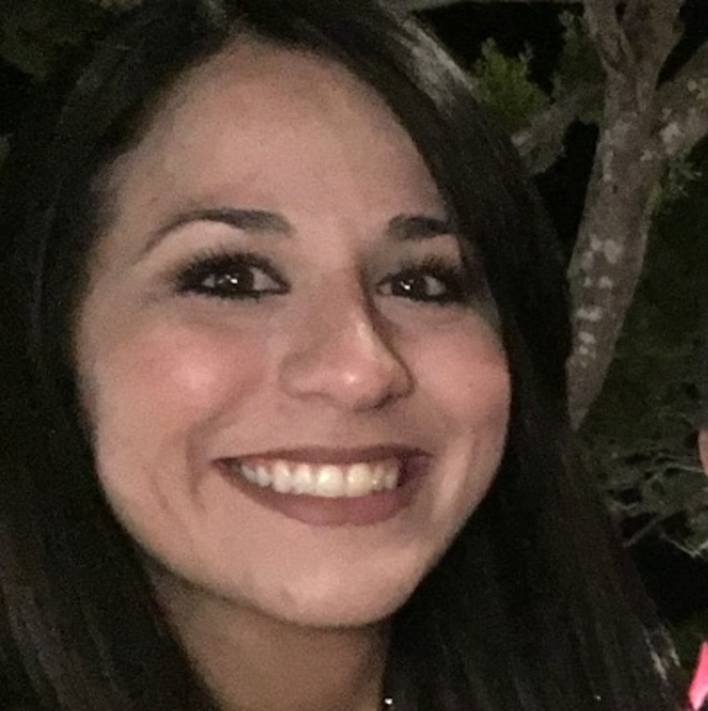 Meet your Posher, Ivonne m